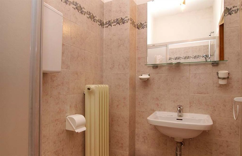 Albergo Garni Orchidea Riva del Garda Extérieur photo
